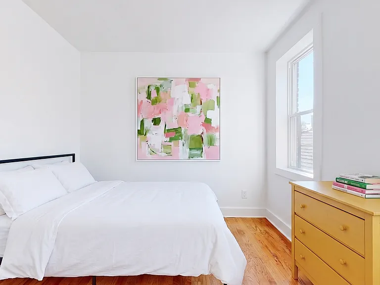 1384 State St #8 — Photo 6