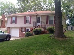 2nd image of 7901 E 105th St