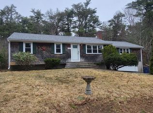 165 Hedges Pond Rd, Plymouth, MA 02360