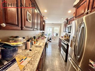 26 Oakley Rd, Watertown, MA 02472