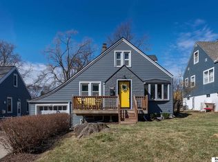 2304 N 69th St, Omaha, NE 68104