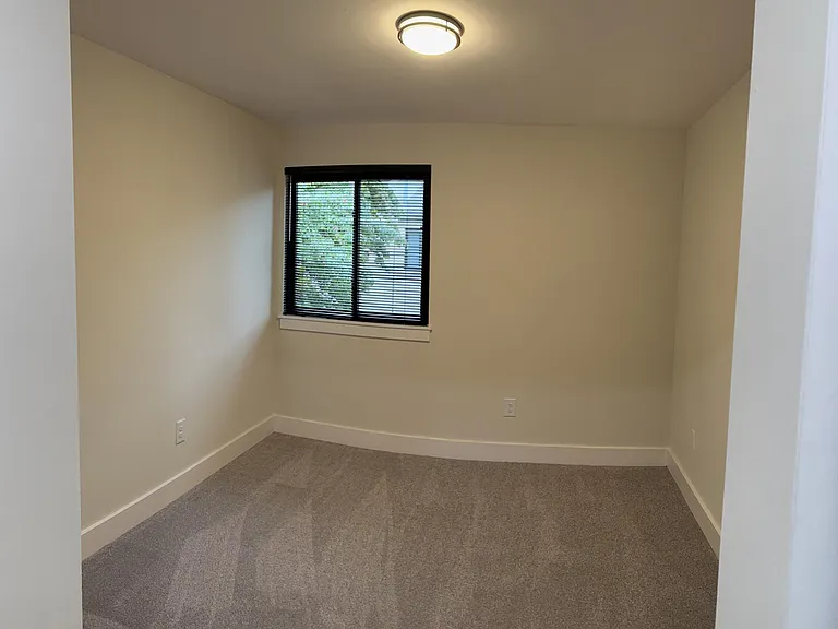 501 N Orange St #C2 — Photo 11