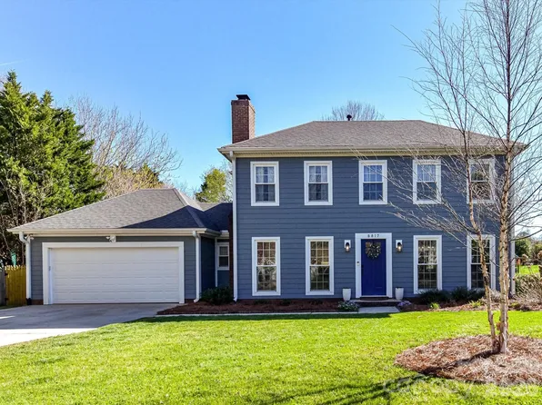 8817 Gelligum Dr, Charlotte, NC 28277