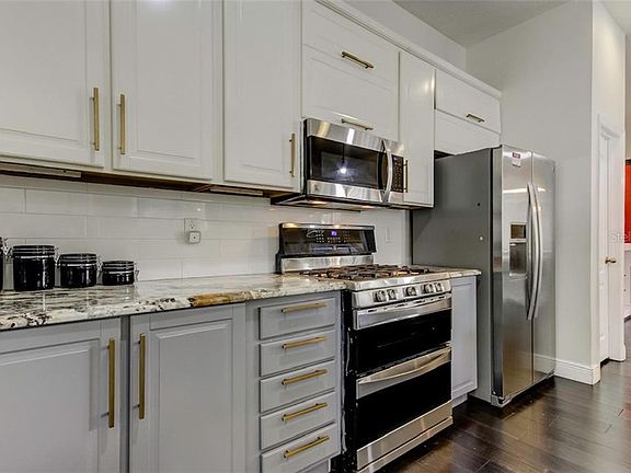 4th image of 16106 Nikki Ln