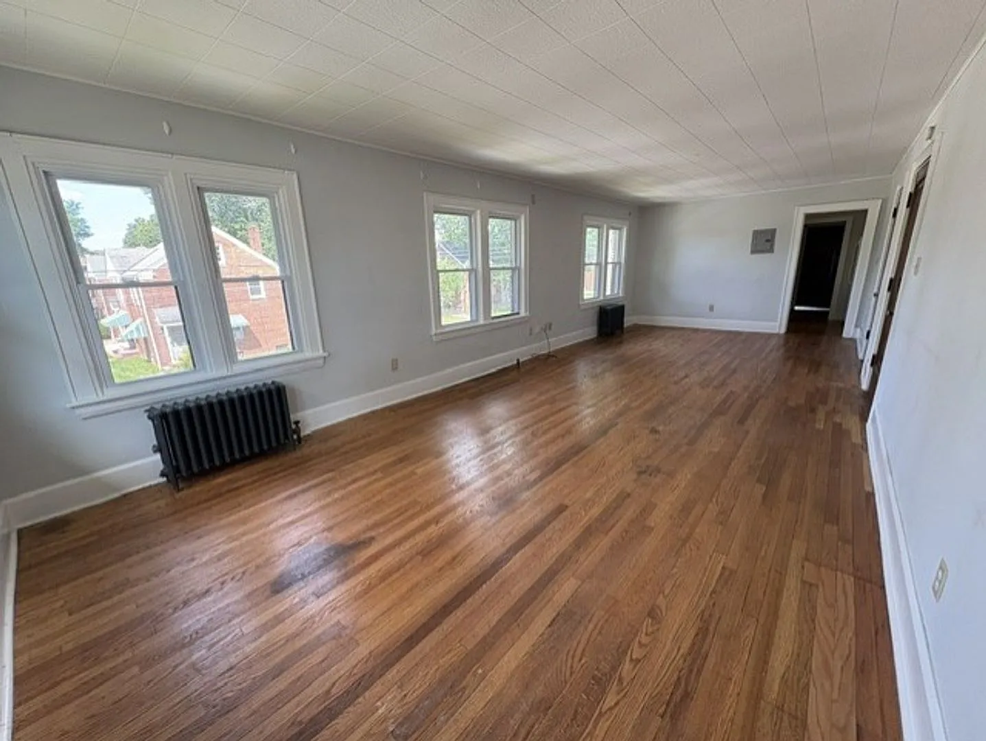 2239 Broad Blvd Cuyahoga Falls 44223 MFH4 .PW .T1 — Photo 2