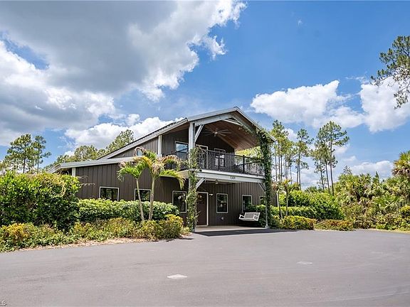 3rd image of 1301 Ivy WAY
