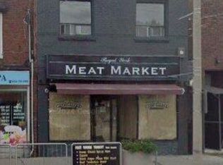 392 Royal York Rd #1, Toronto, ON M8Y 2R3