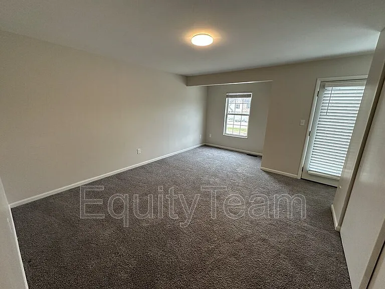 2301 Old State Route 32 #E — Photo 10
