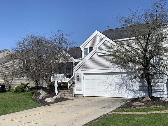 3rd image of 4920 Bringham Ln SE