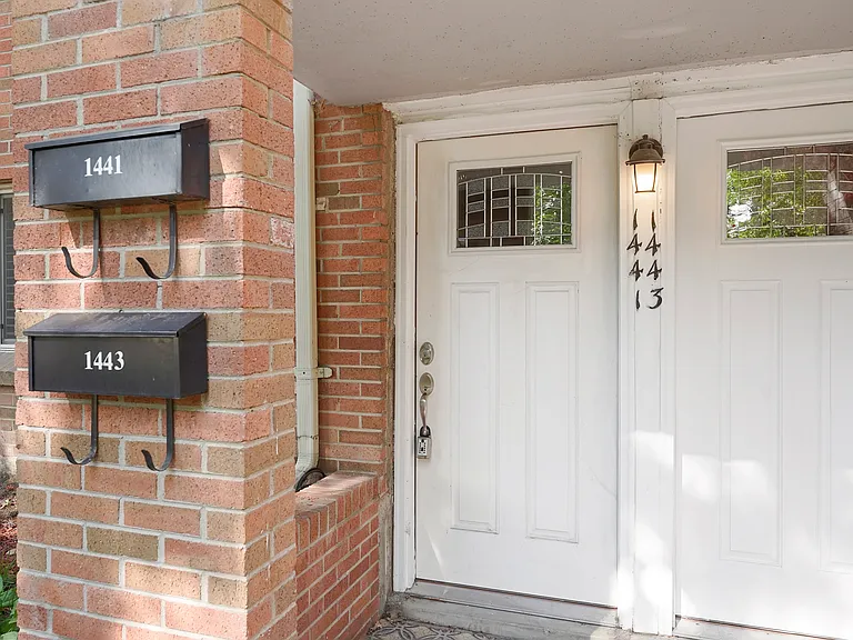 1441 N Stuart St #1441 — Photo 3