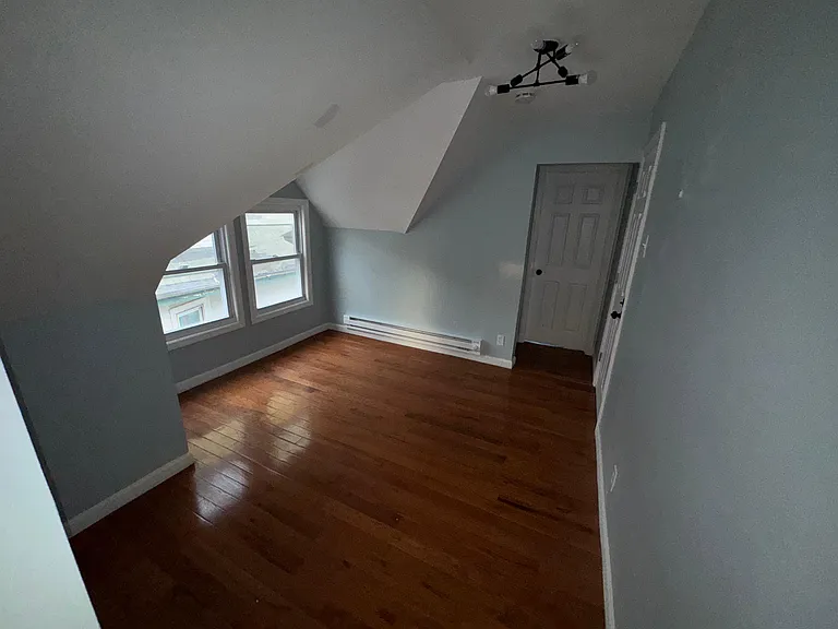 921 S 17th St #3F — Photo 2