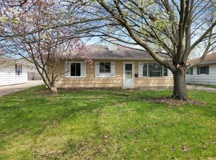 2437 Edgelea Dr, Lafayette, IN 47909