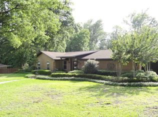 442 Rosewood Dr, Jasper, TX 75951