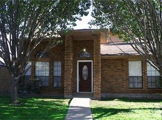 11806 Sunrise Dr, Mesquite, TX