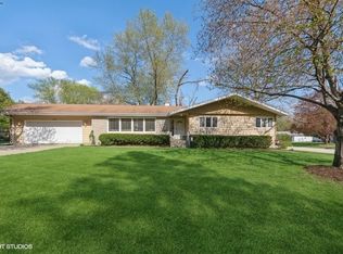 208 N Dale Ave, McHenry, IL 60050