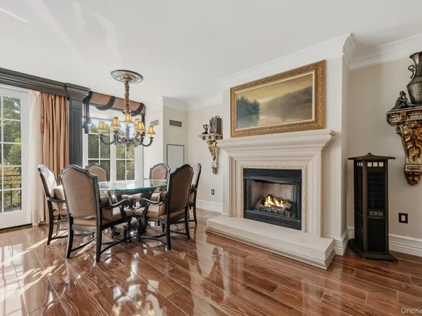 323 Trump Park, Shrub Oak, NY 10588