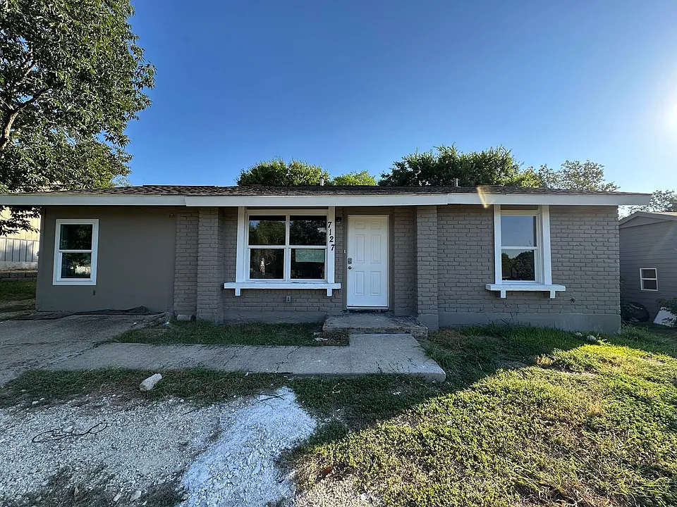 7127 Howerington Cir