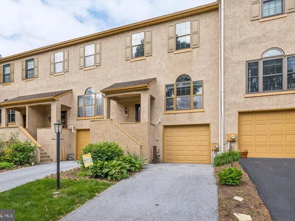 2504 Winterbridge Ln #2504, West Chester, PA 19382