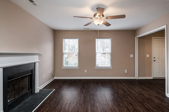 951 Grass Hollow Ct — Photo 33