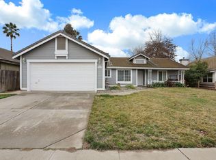 1210 Bentwood Dr, Galt, CA 95632