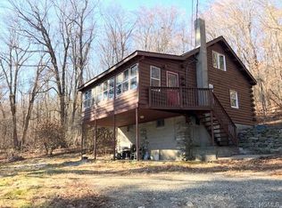 16 Strauss Rd, Holmes, NY 12531