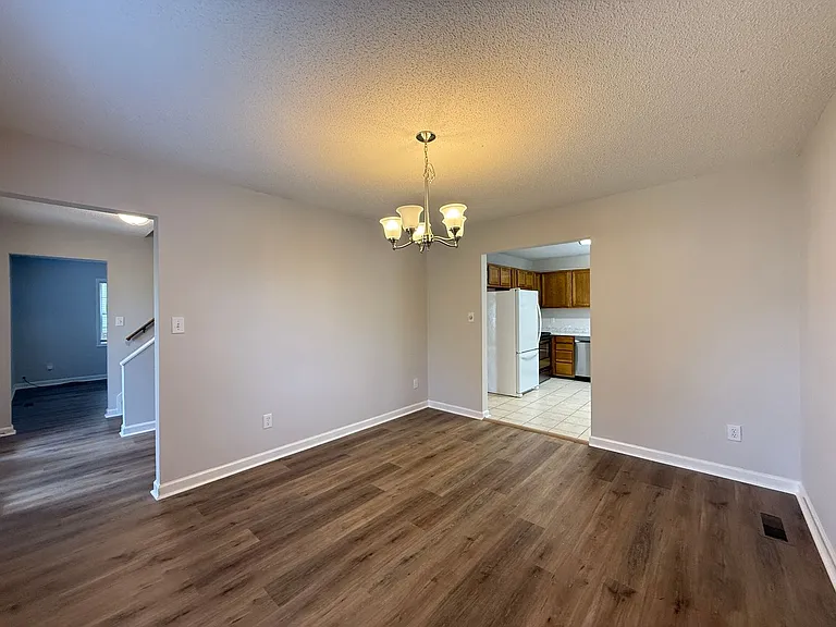 5337 Moss Creek Ln — Photo 5