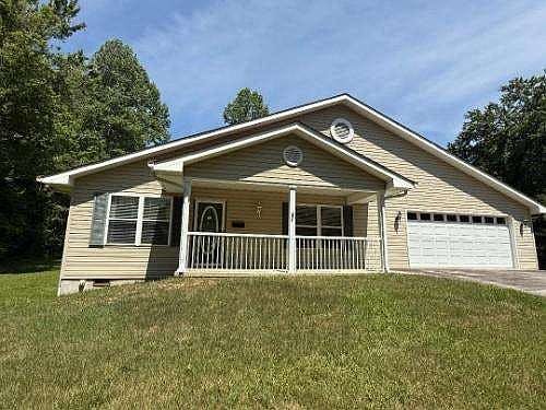 1st image of 751 Yonside Dr