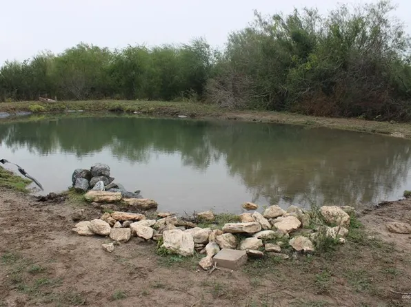 8993 County Road 101 Rd #101, San Diego, TX 78384