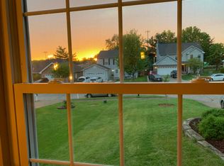 8712 Fatima Dr, Saint Louis, MO 63123