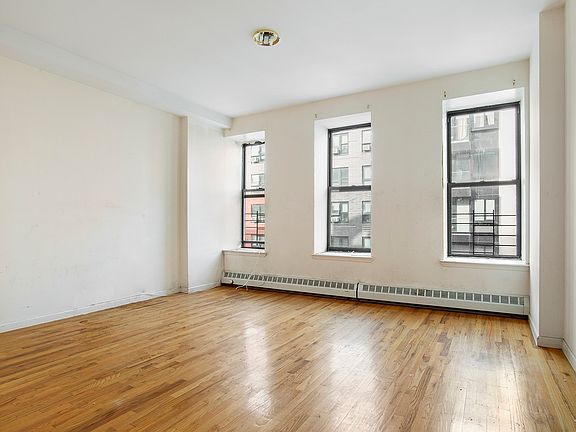 2nd image of 62 E 131st St