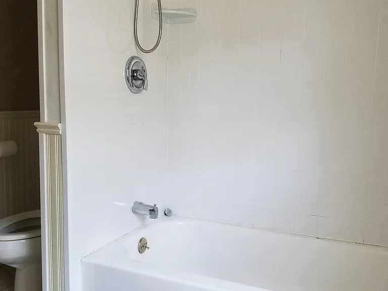 683 Avenue E #2 — Photo 8