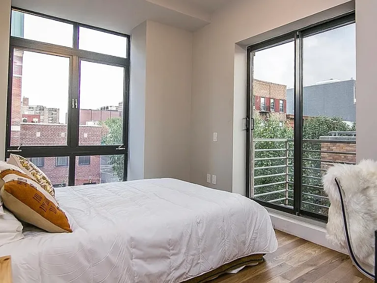 179 Leonard St #3 — Photo 5