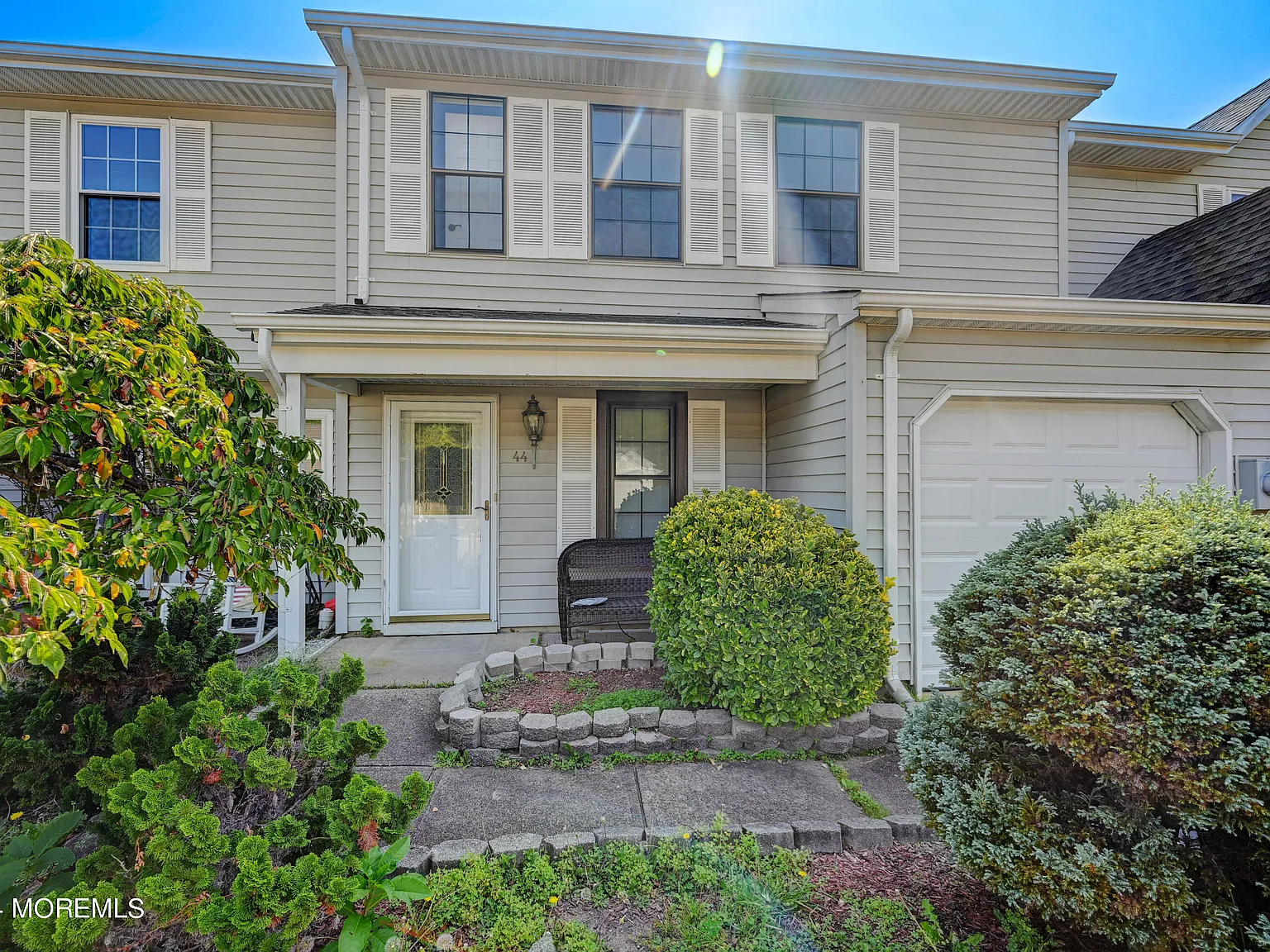 3 bed, 2.5 bath, 1504 sqft, $3,600 — Photo 2