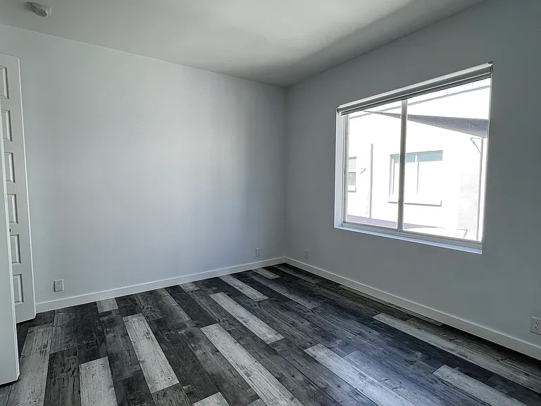 1818 SW 22nd Ave #2 — Photo 8