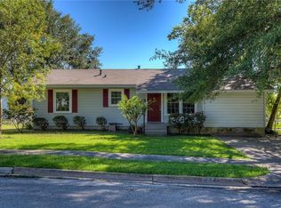 1415 Tremont St, Greenville, TX 75401