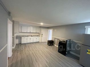 558 Montgomery St #1, Manchester, NH 03102