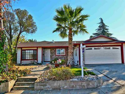 17 Oakridge Ct, Pittsburg, CA, 94565
