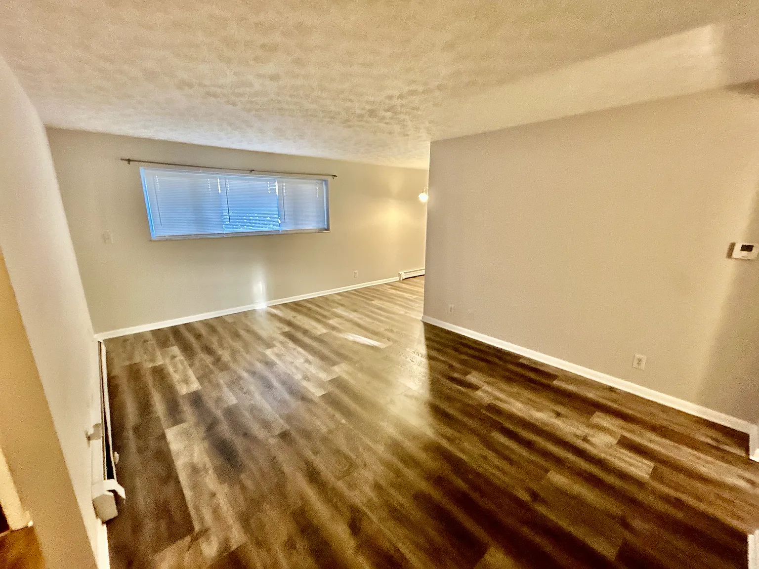 1 bed, 800 sqft, $1,095 — Photo 3