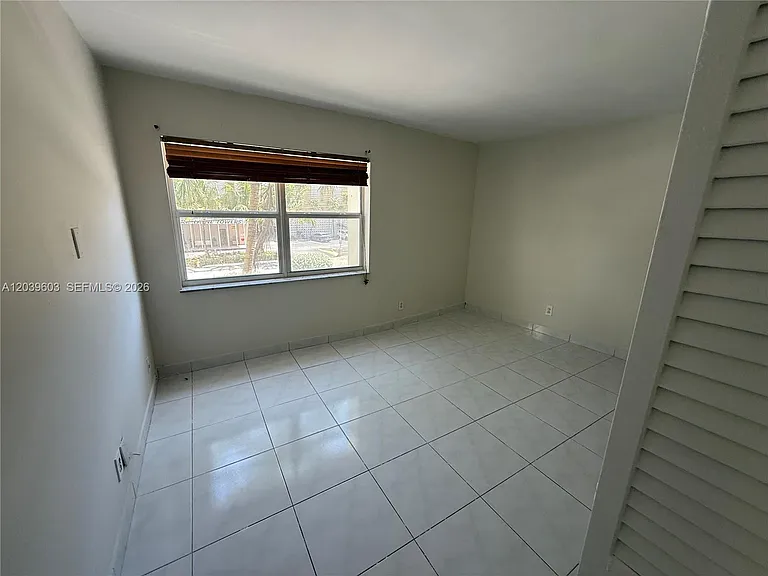 401 Golden Isles Dr #202 — Photo 8