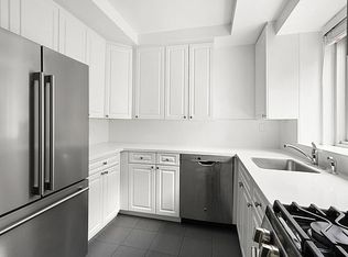 135 W 58th St APT 6B, New York, NY