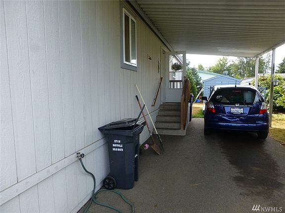 2nd image of 16600 25th Ave NE Unit 122