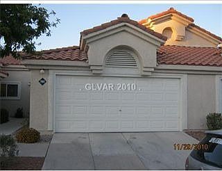 1st image of 7802 Ravenhollow Ln