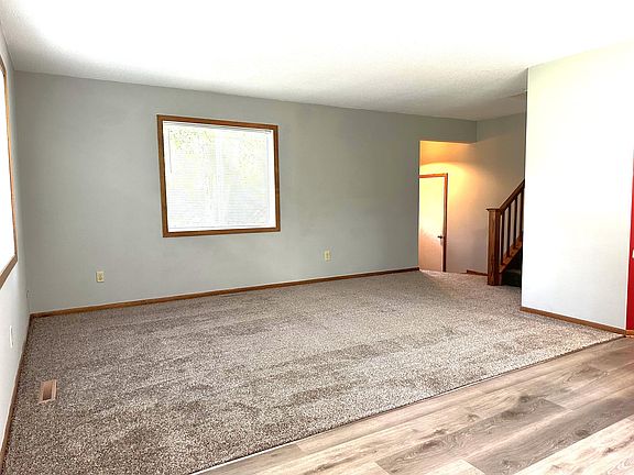 5th image of 23647 Ambassador Blvd NW