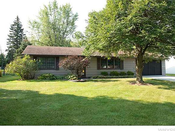 2nd image of 89 Campus Dr W