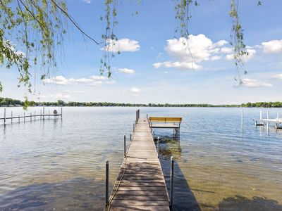 3335 Crystal Bay Rd, Wayzata, MN, 55391