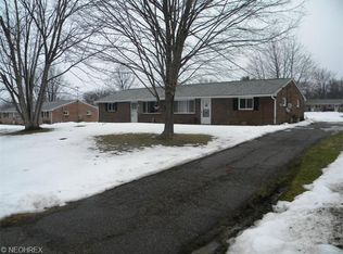 7481 Rob St NW, Massillon, OH 44646