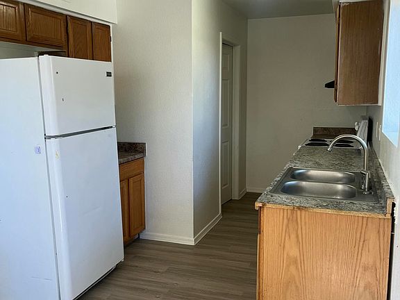 2nd image of 532 S MESA Drive #B