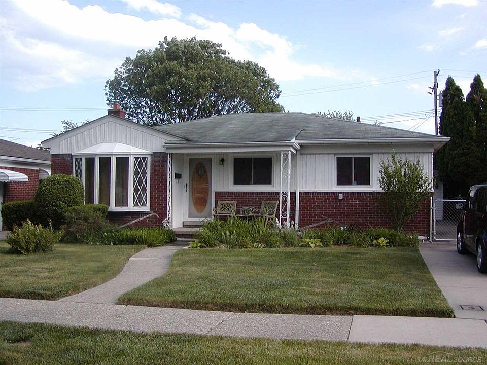 1st image of 19342 Wilfred St