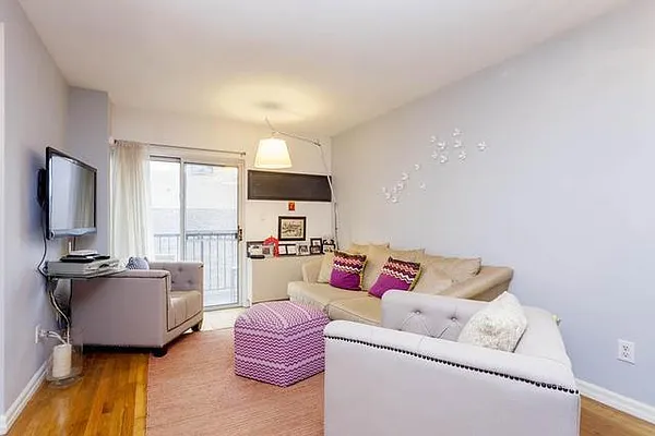 Rented by Compass | media 16