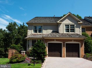 11241 Potomac Crest Dr, Potomac, MD 20854